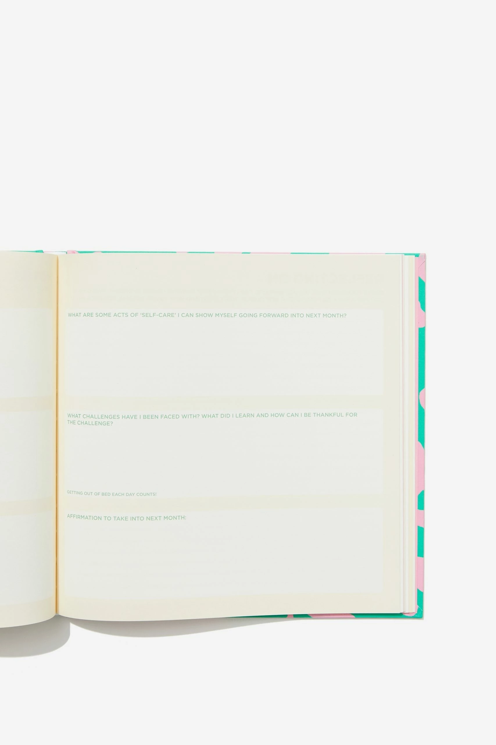 Typo Premium Activity Journal 5 Typo Premium Activity Journal - Image 3