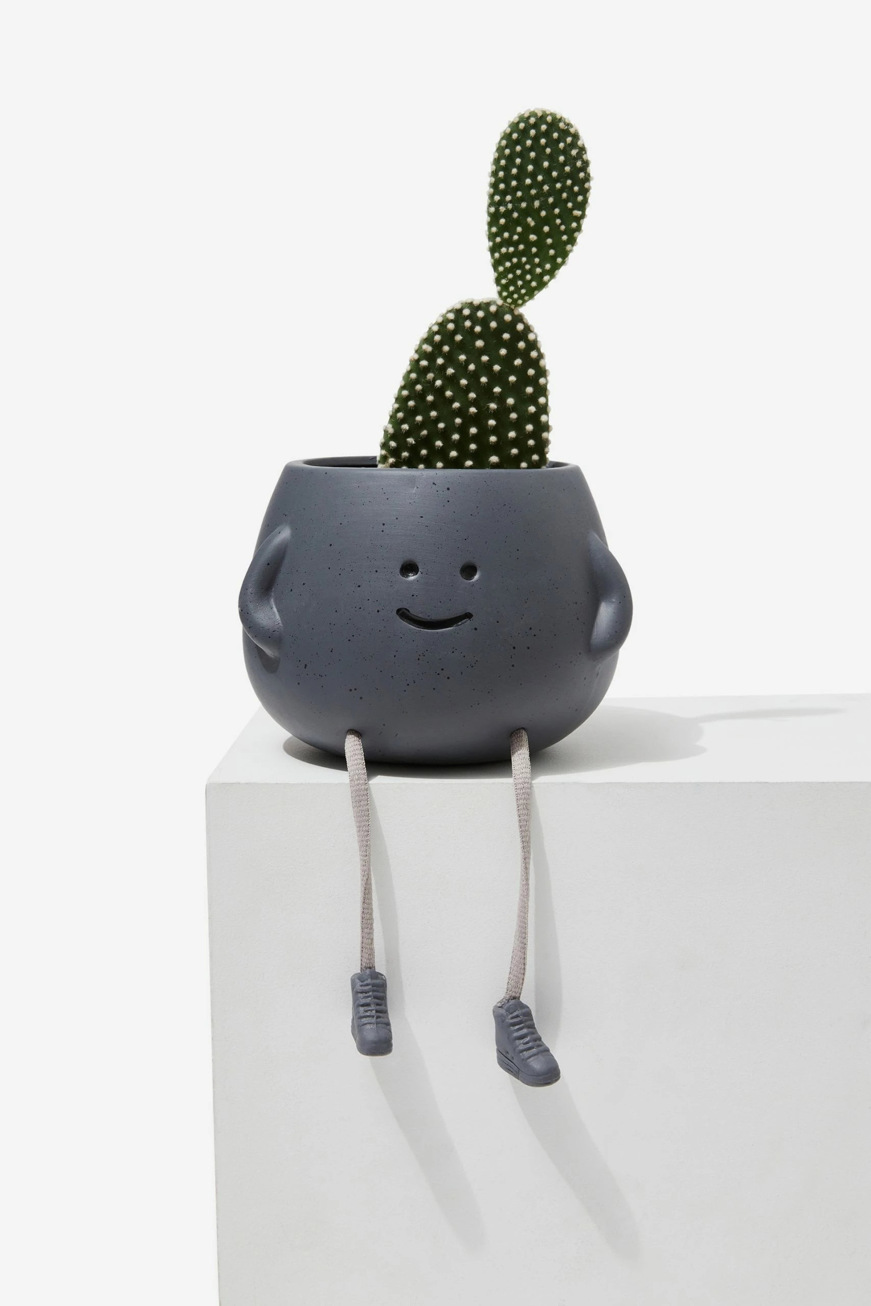 Typo Midi Shaped Planter 5 Typo Midi Shaped Planter - Image 3