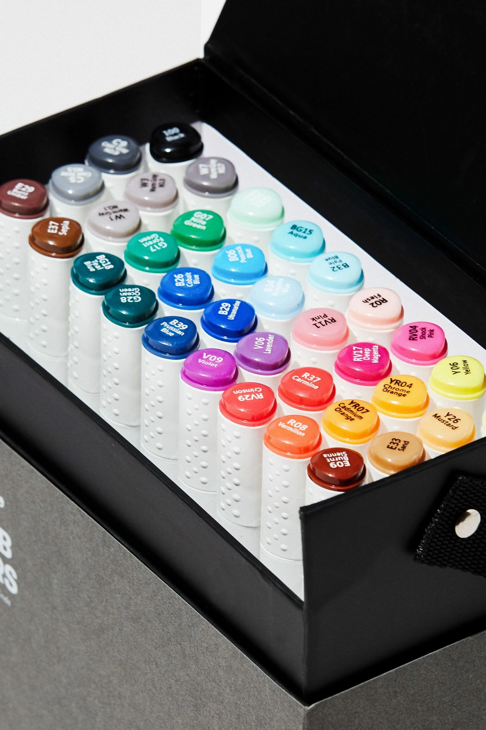 Typo Artists Dual Nib Marker 36Pk 4 Typo Artists Dual Nib Marker 36Pk - Image 2