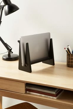 Typo Collapsible Laptop Stand 8 Typo Collapsible Laptop Stand -Typo Store 1684164 02 3