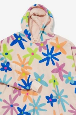 Alternative view of Typo Slounge Around Oversized Hoodie