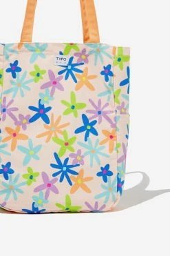 Alternative view of Typo Art Tote Bag