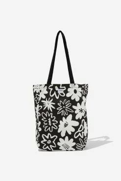 Typo Art Tote Bag