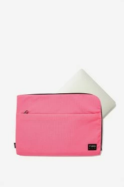 Alternative view of Typo Urban 13 Inch Laptop Case