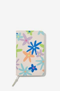 Typo Off The Grid Travel Wallet