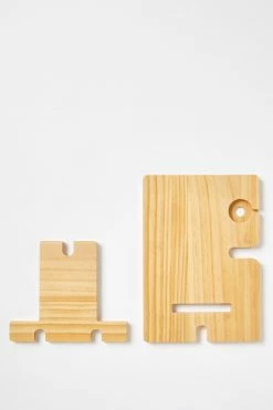 Typo Collapsible Tech Hub -Typo Store 1684999 02 4