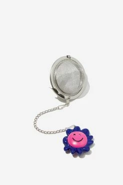 Typo Tea-Rrific Loose Leaf Strainer