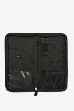 Typo Urban Rfid Travel Wallet -Typo Store 1685030 01 1