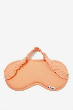 Alternative view of Typo Off The Grid Eyemask