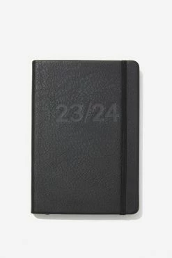 Typo 2023/24 A5 Weekly Buffalo Diary Recycled Mix