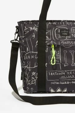 Typo Basquiat Urban Shoulder Tote -Typo Store 1685205 01 3