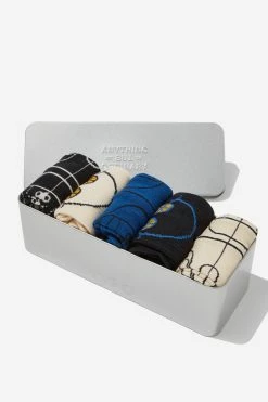 Typo Tin Of Socks