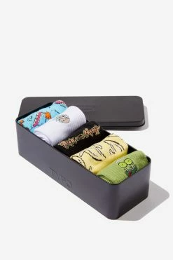 Typo Tin Of Socks