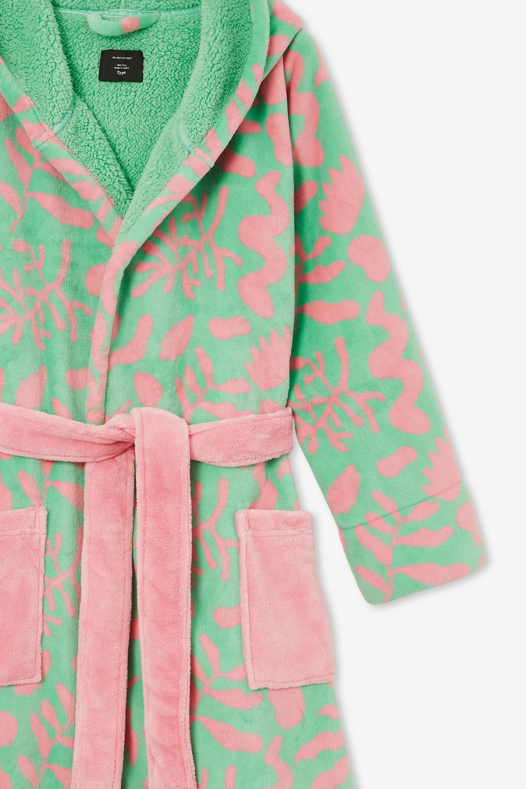 Typo Hooded Robe 5 Typo Hooded Robe - Image 3