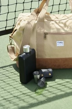 Alternative view of Typo Handling It 500Ml Flask Bottle
